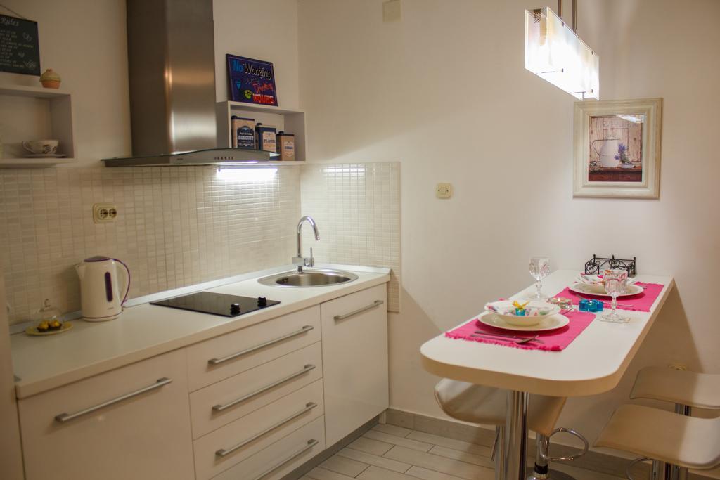 Apartment Romance سبليت المظهر الخارجي الصورة